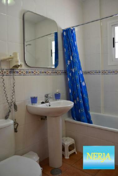 Appartement Apartamento Con Espectaculares Vistas Al Mar. à Nerja Extérieur photo