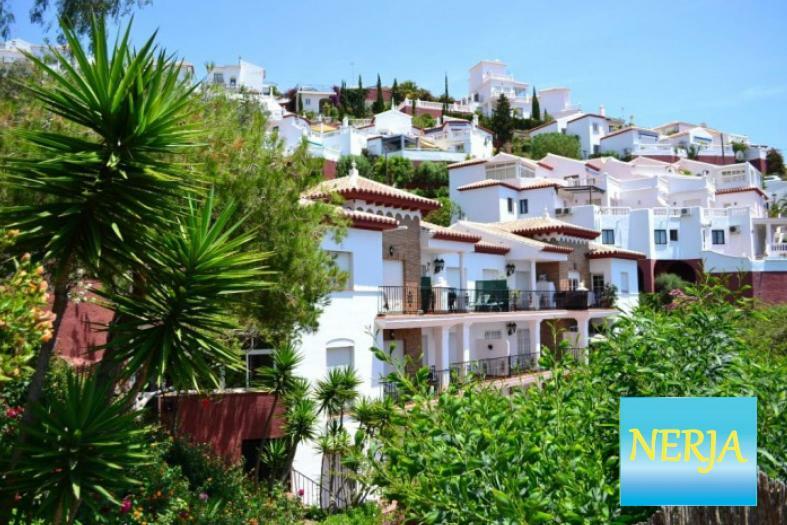 Appartement Apartamento Con Espectaculares Vistas Al Mar. à Nerja Extérieur photo